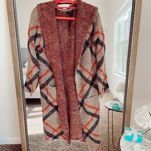 NWOT✨ Super Soft Plaid Long Cardigan ✨